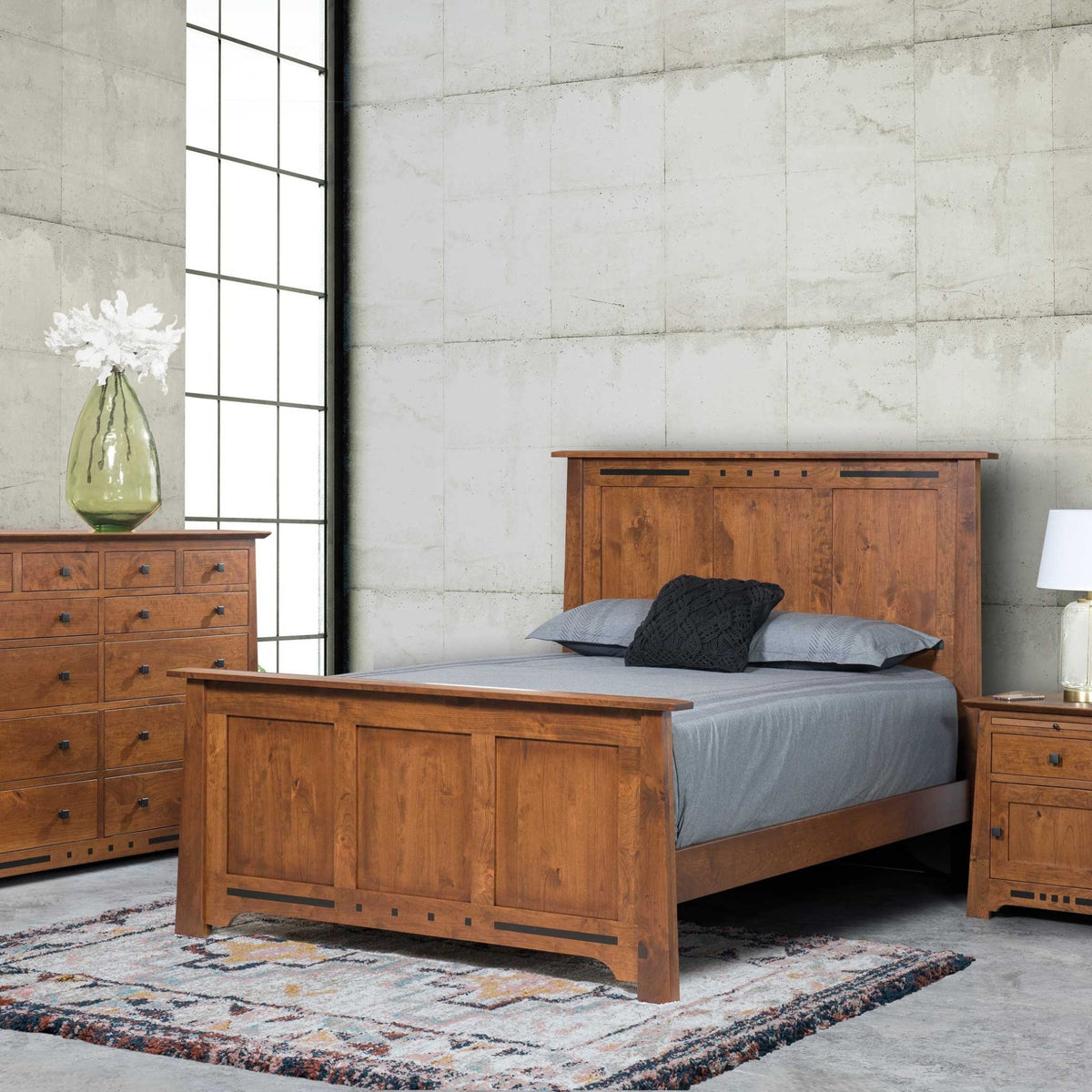 Amish Solid Wood Van Nuys Panel 3pc Bedroom Set - snyders.furniture