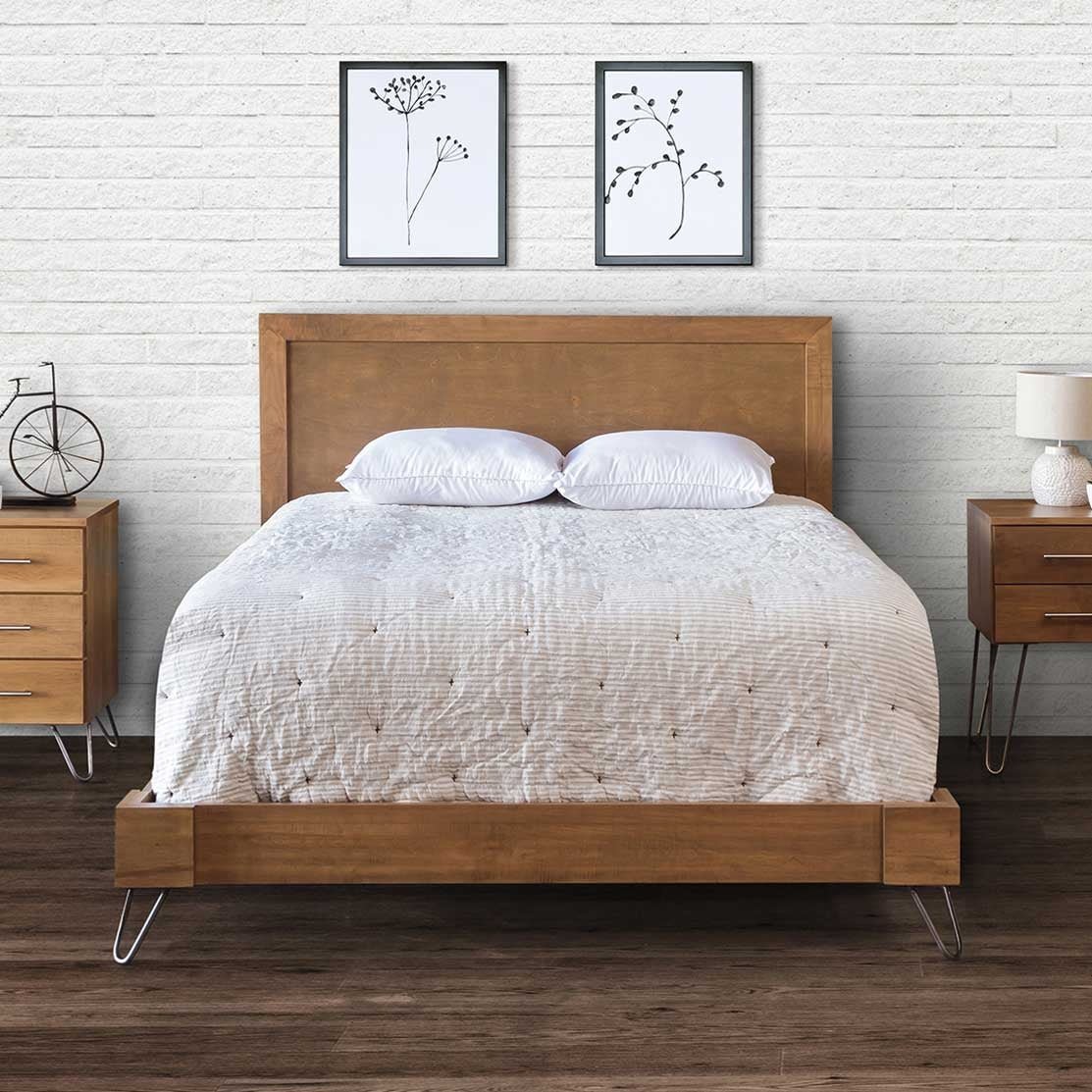 https://www.snydersfurniture.com/cdn/shop/products/amish-soho-bed-517107.jpg?v=1686236343