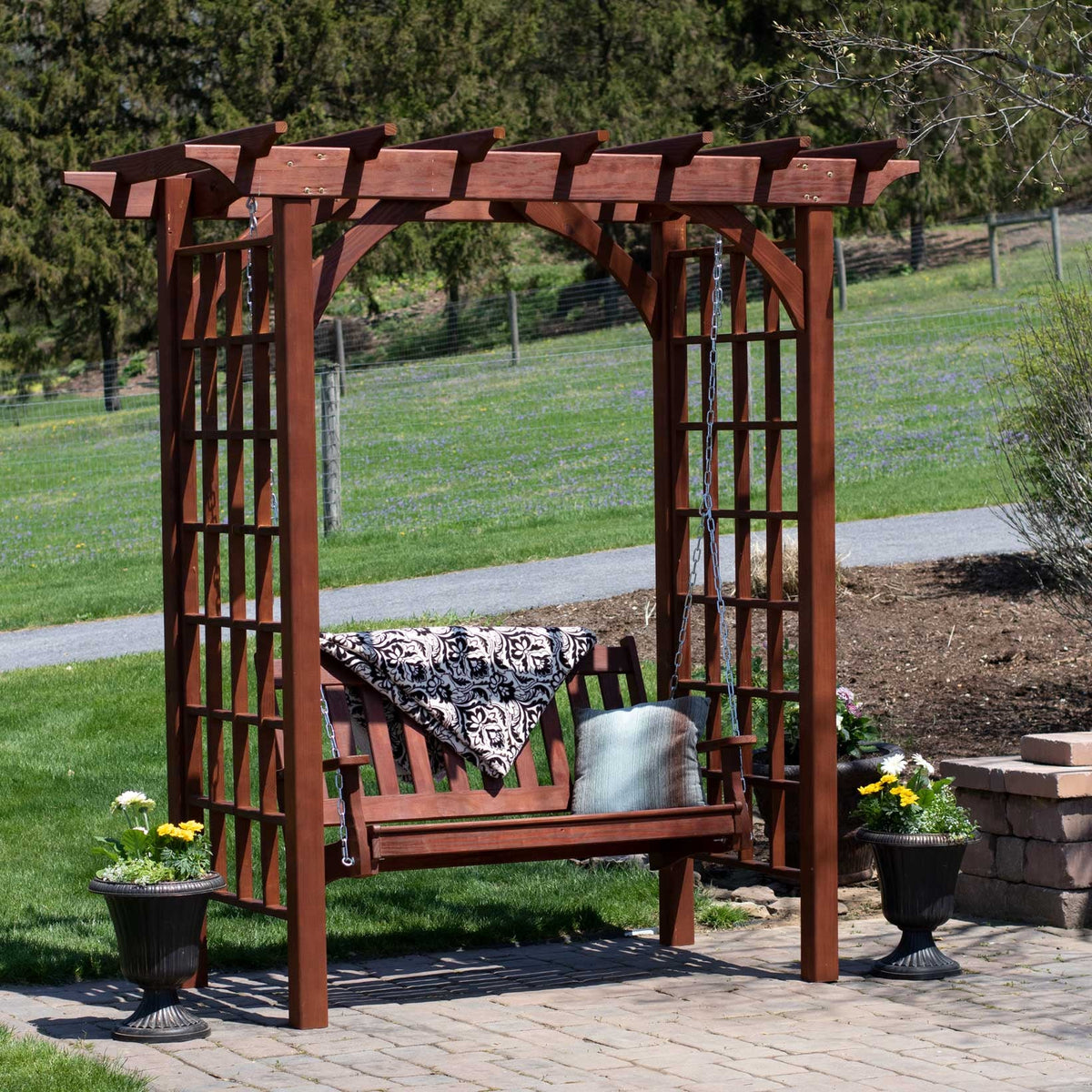 Canterbury Swing Arbor - snyders.furniture