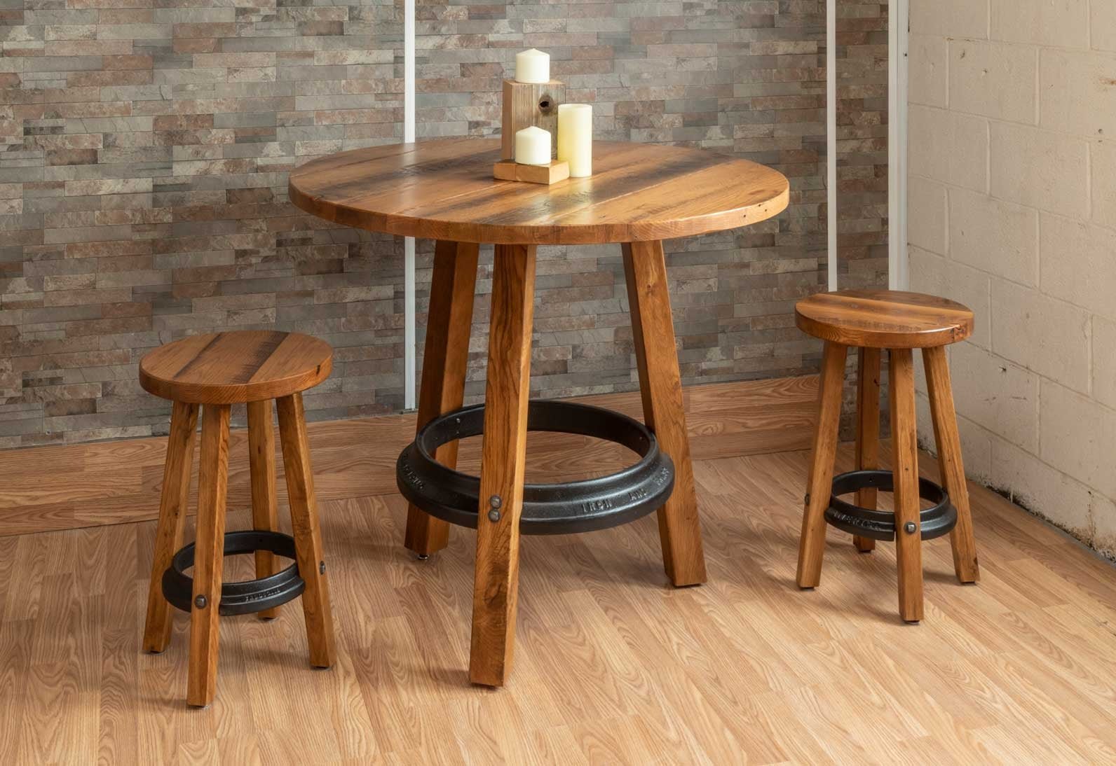 Amish Made, Philadelphia Pub Table Set